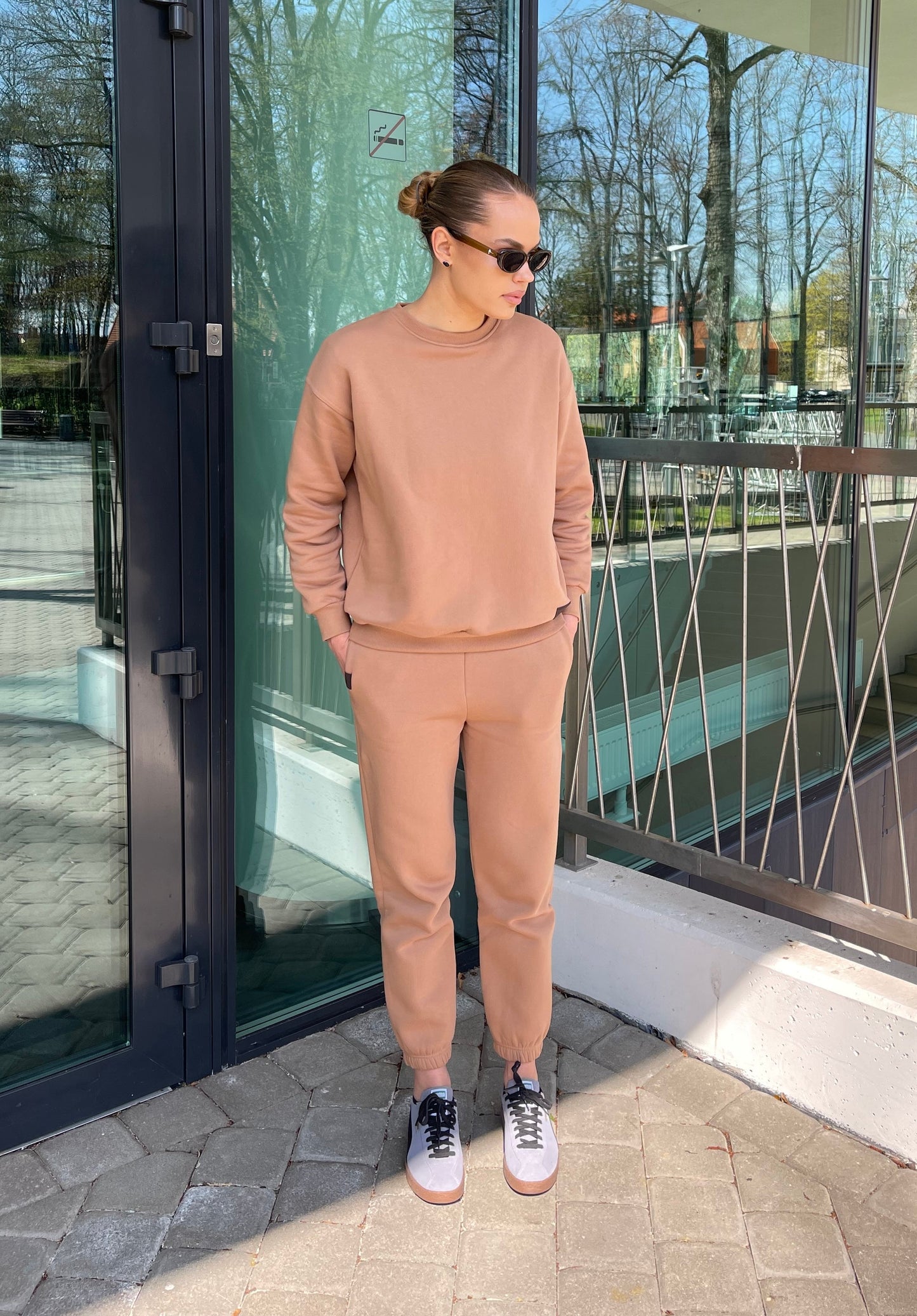 PEPPER UNISEX Dream fawn kelnės su pūkeliu