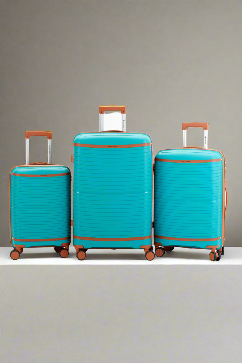 Pierre Cardin Smelard suitcases
